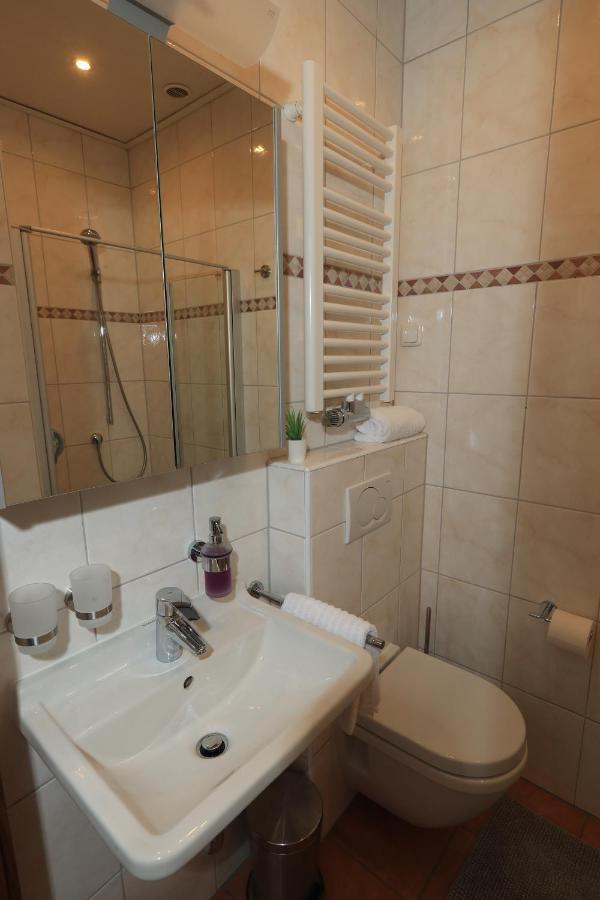 Modern Home Check-In & Chill Down Auf 65 Qm² Bochum Exterior foto